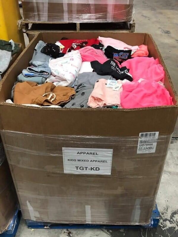Kids Clothes Pallets