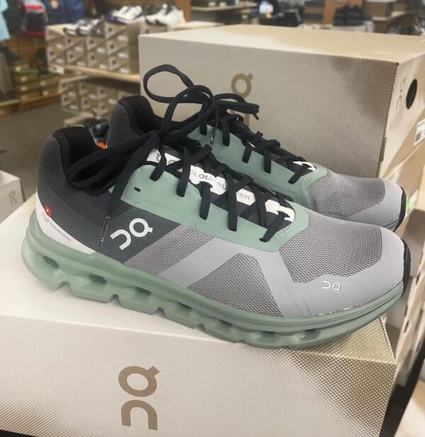 Cloud Nova Shoe Pallets