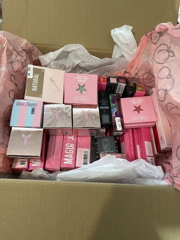 Jeffree Star Cosmetics Pallets - Image 3